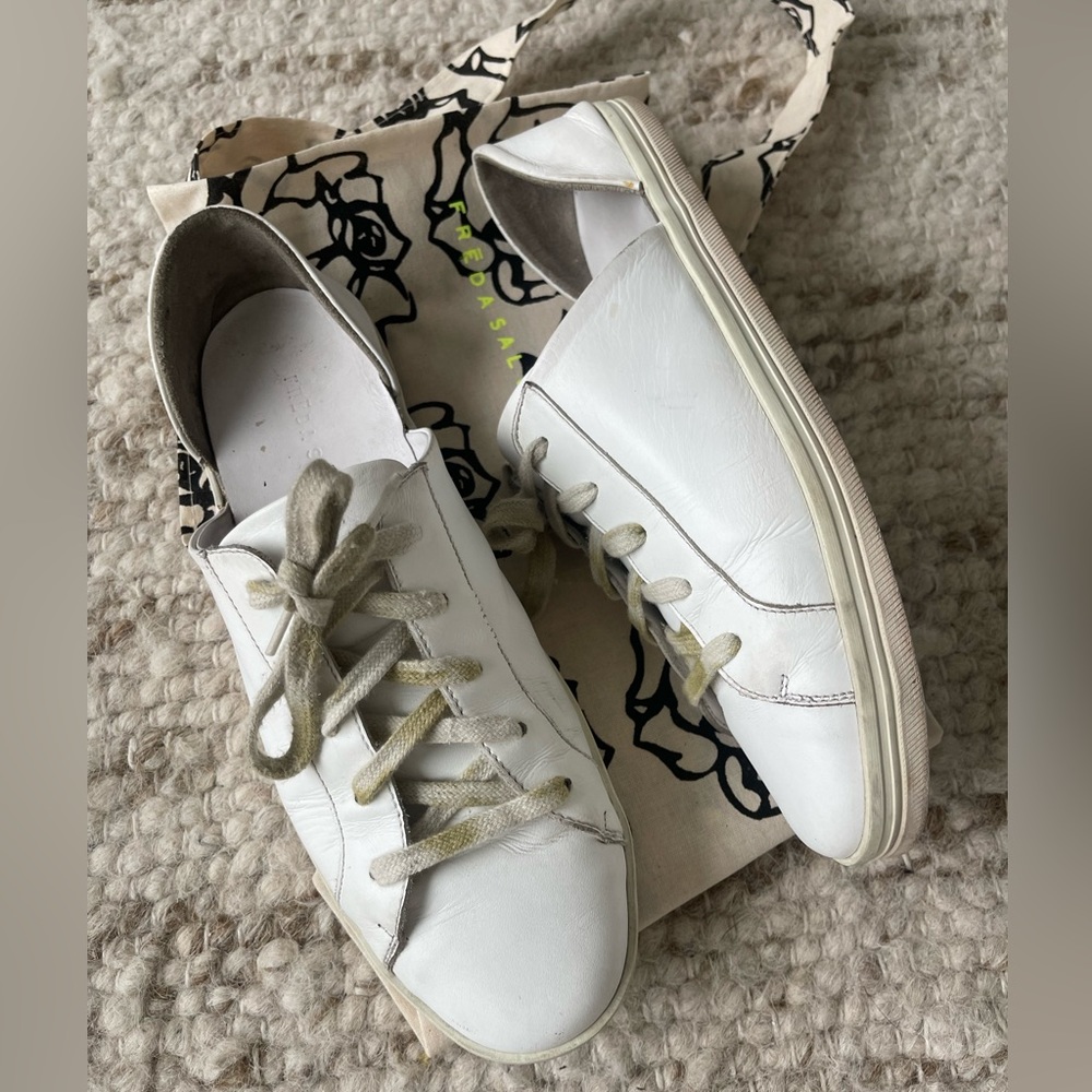 Frēda Salvador EDA D’Orsay Sneaker